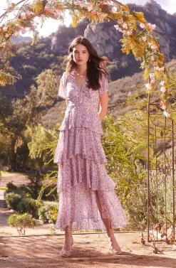 Tayla Floral Tiered Midi Dress 13 Tayla Floral Tiered Midi Dress -Chic Outfit Shop 23 01 19 ASTR WEDDING40811
