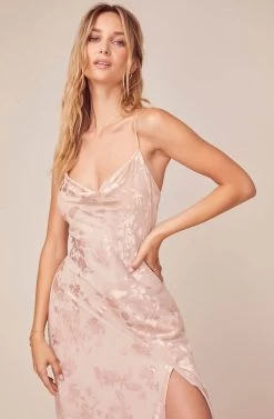 Gaia Floral Jacquard Midi Dress -Chic Outfit Shop ACDR100133F BLUSH FLORAL JACQUARD 3