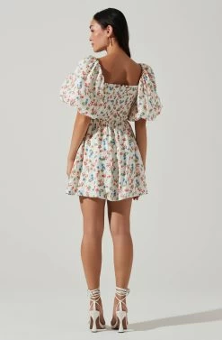 Serilda Cutout Puff Sleeve Floral Mini Dress -Chic Outfit Shop ACDR101649 REDMULTIFLORAL 4