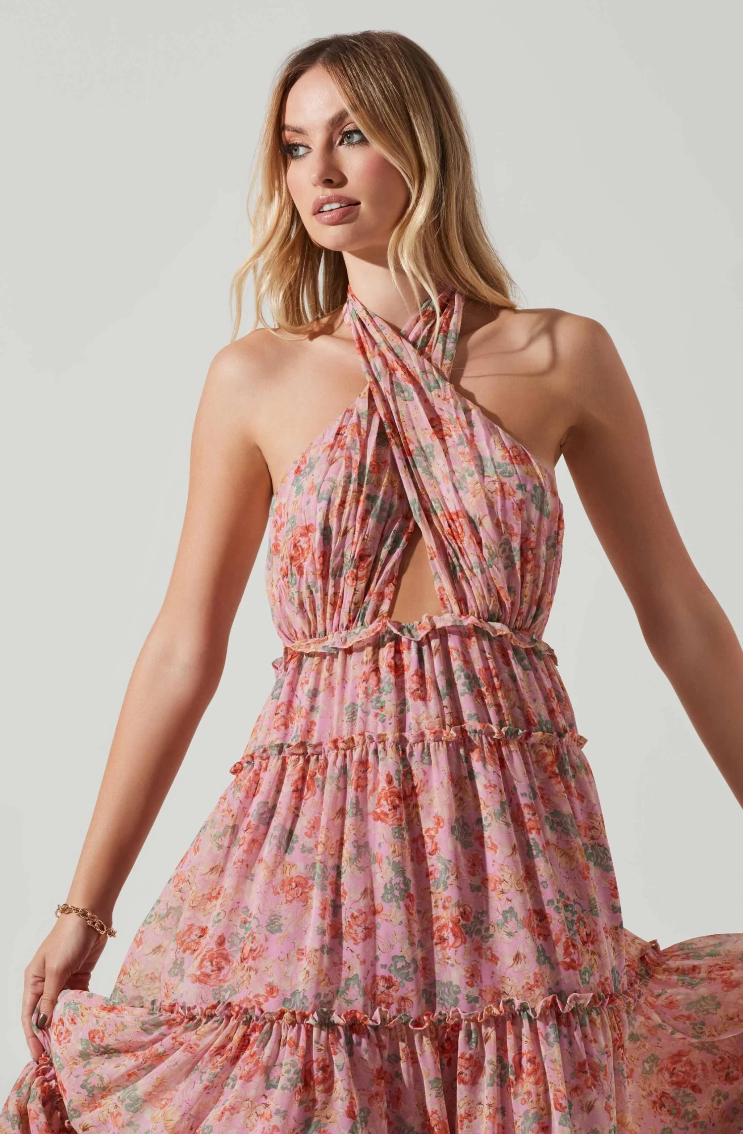 Jaidee Floral Tiered Maxi Dress 4 Jaidee Floral Tiered Maxi Dress - Image 2