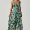 Loralee Pleated Floral Maxi Dress -Chic Outfit Shop ACDR101790 GREENFLORAL 1