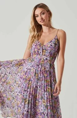 Loralee Pleated Floral Maxi Dress -Chic Outfit Shop ACDR101790 PURPLEFLORAL 3