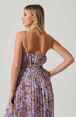 Loralee Pleated Floral Maxi Dress -Chic Outfit Shop ACDR101790 PURPLEFLORAL 5