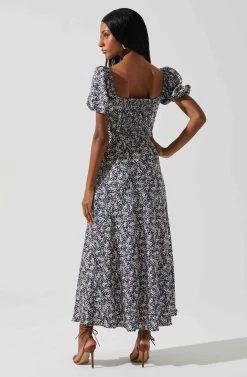 Sylvie Short Sleeve Sweetheart Neck Dress -Chic Outfit Shop ACDR101889SH NAVYDITSY 5