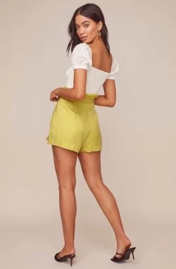 Pacific Pleated Shorts -Chic Outfit Shop ACP7113 LEMON 5