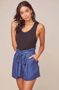 Pacific Pleated Shorts -Chic Outfit Shop ACP7113 NAVY 3