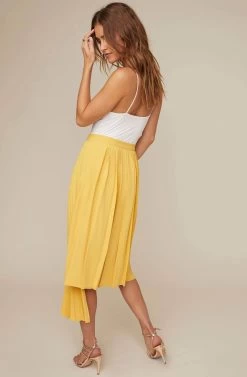 Elliot Pleated Midi Skirt -Chic Outfit Shop ACS9013 MUSTARD 4 2 A
