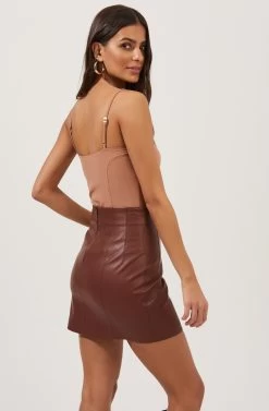 Meika Faux Leather Mini Skirt 29 Meika Faux Leather Mini Skirt -Chic Outfit Shop ACS9072 RUSTBROWN 4
