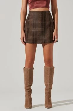 Brina Plaid Mini Skirt -Chic Outfit Shop ACS9107 BROWNBLACKPLAID 14151