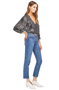 Shawna Top 8 Shawna Top -Chic Outfit Shop ACT15037 BLACK LILAC FLORAL 02