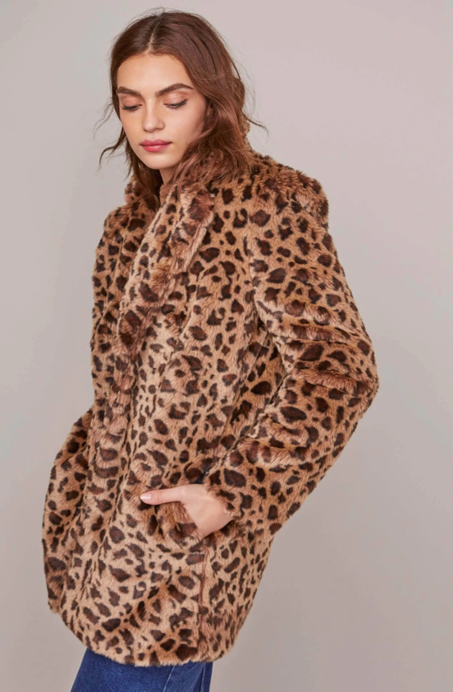 Inez Leopard Coat 6 Inez Leopard Coat - Image 4