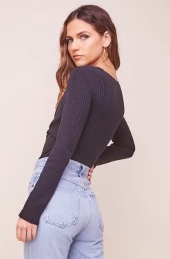 Beth Long Sleeve Bodysuit 18 Beth Long Sleeve Bodysuit -Chic Outfit Shop ACT16452 BLACK 4 2