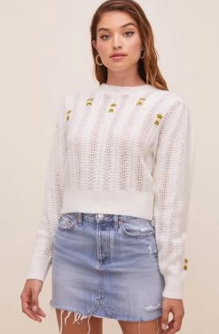 Taya Floral Embroidered Sweater -Chic Outfit Shop ACT16514 OFFWHITE 4
