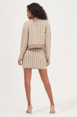Briarwood Checkered Cardigan -Chic Outfit Shop ACT16521B TAUPE WHITECHECK 3