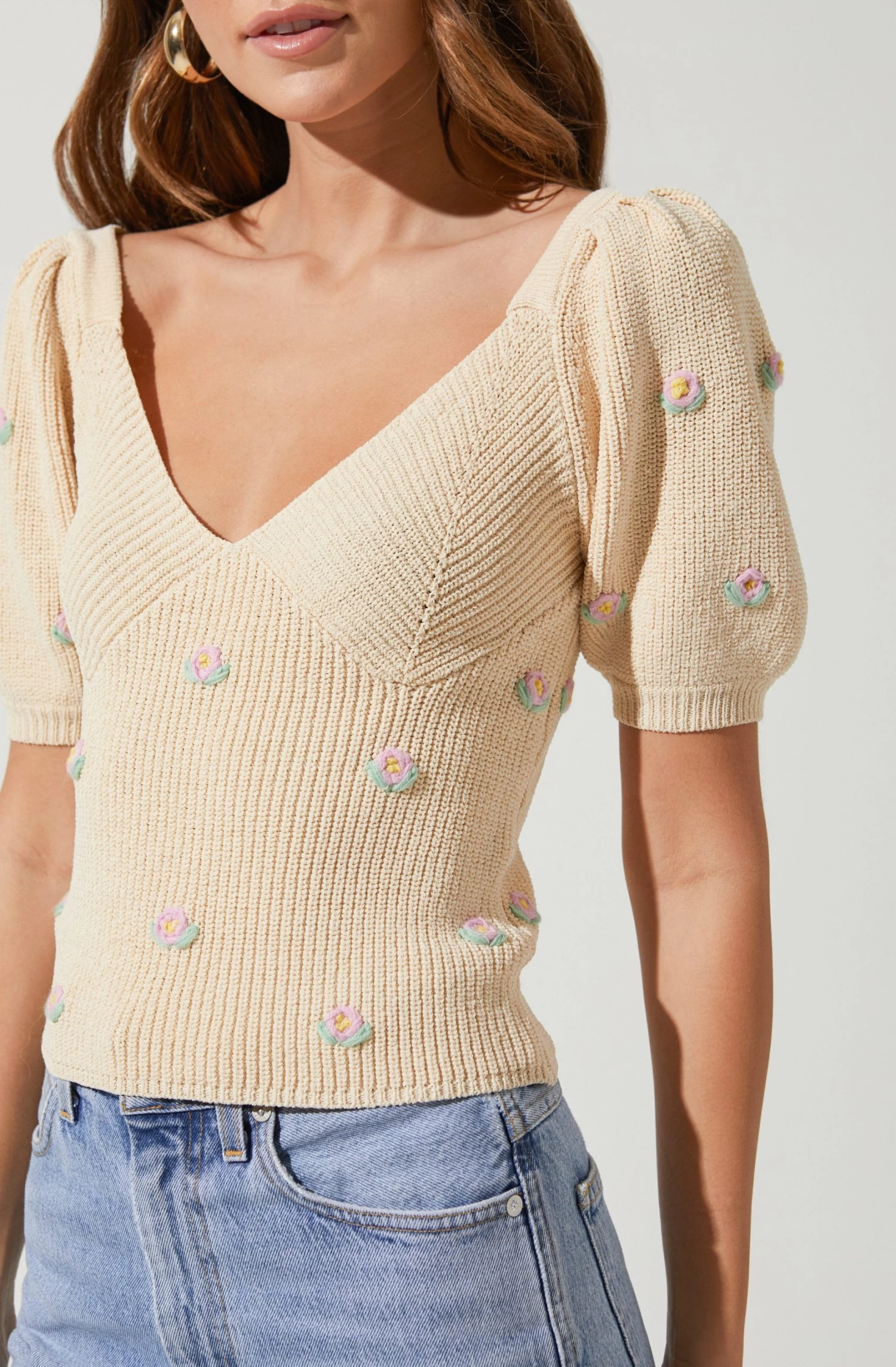 Bria Floral Embroidered Sweater 6 Bria Floral Embroidered Sweater - Image 4