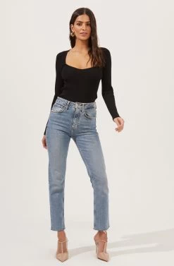 Rosa Scoop Neck Cutout Sweater -Chic Outfit Shop ACT16763 BLACK 4