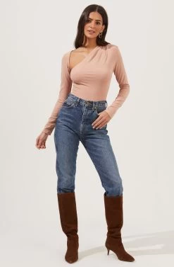 Della Cutout Long Sleeve Bodysuit -Chic Outfit Shop ACT16847 BLUSH 1