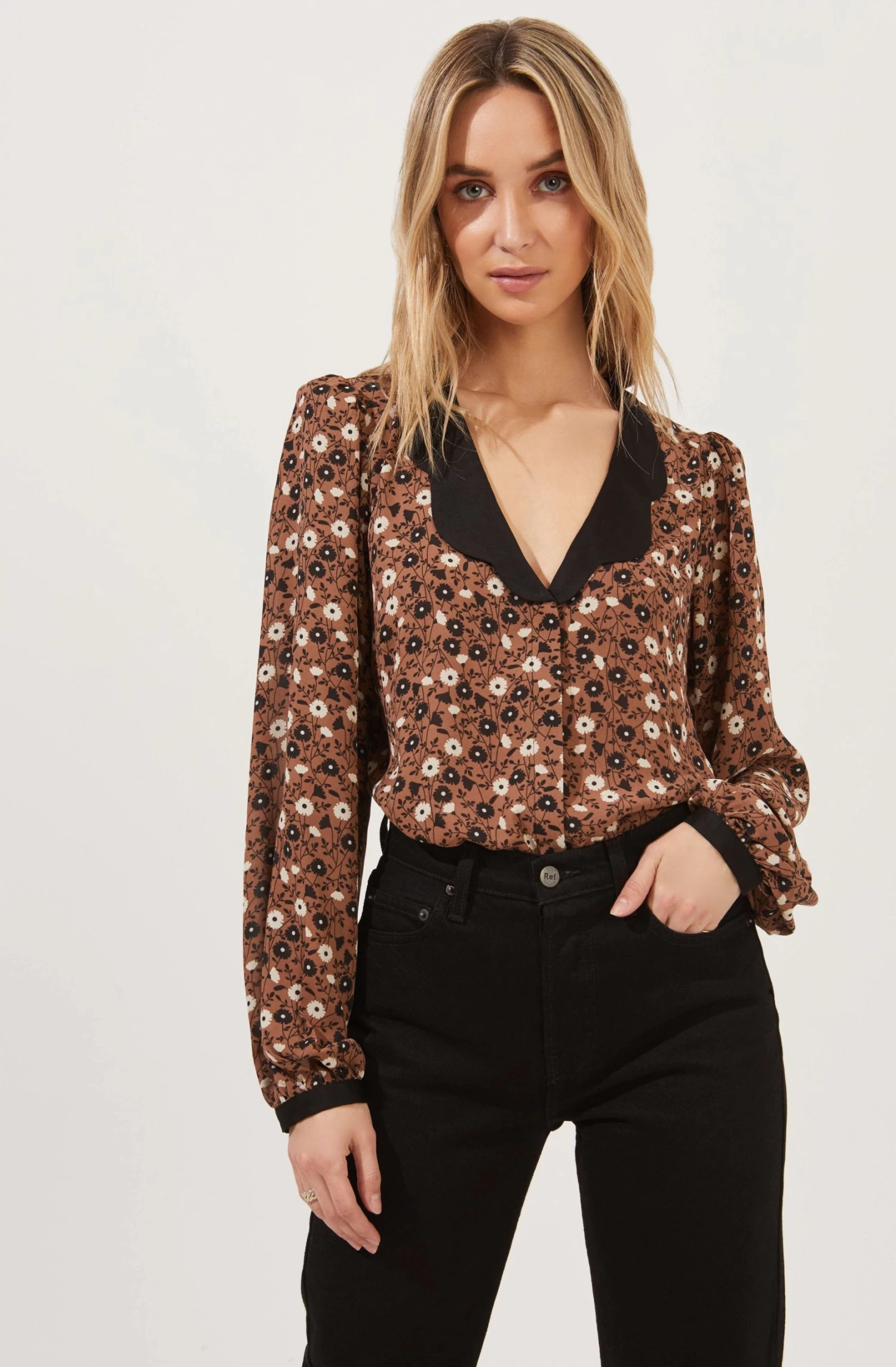 Lula Floral Contrast Collar Top 3 Lula Floral Contrast Collar Top