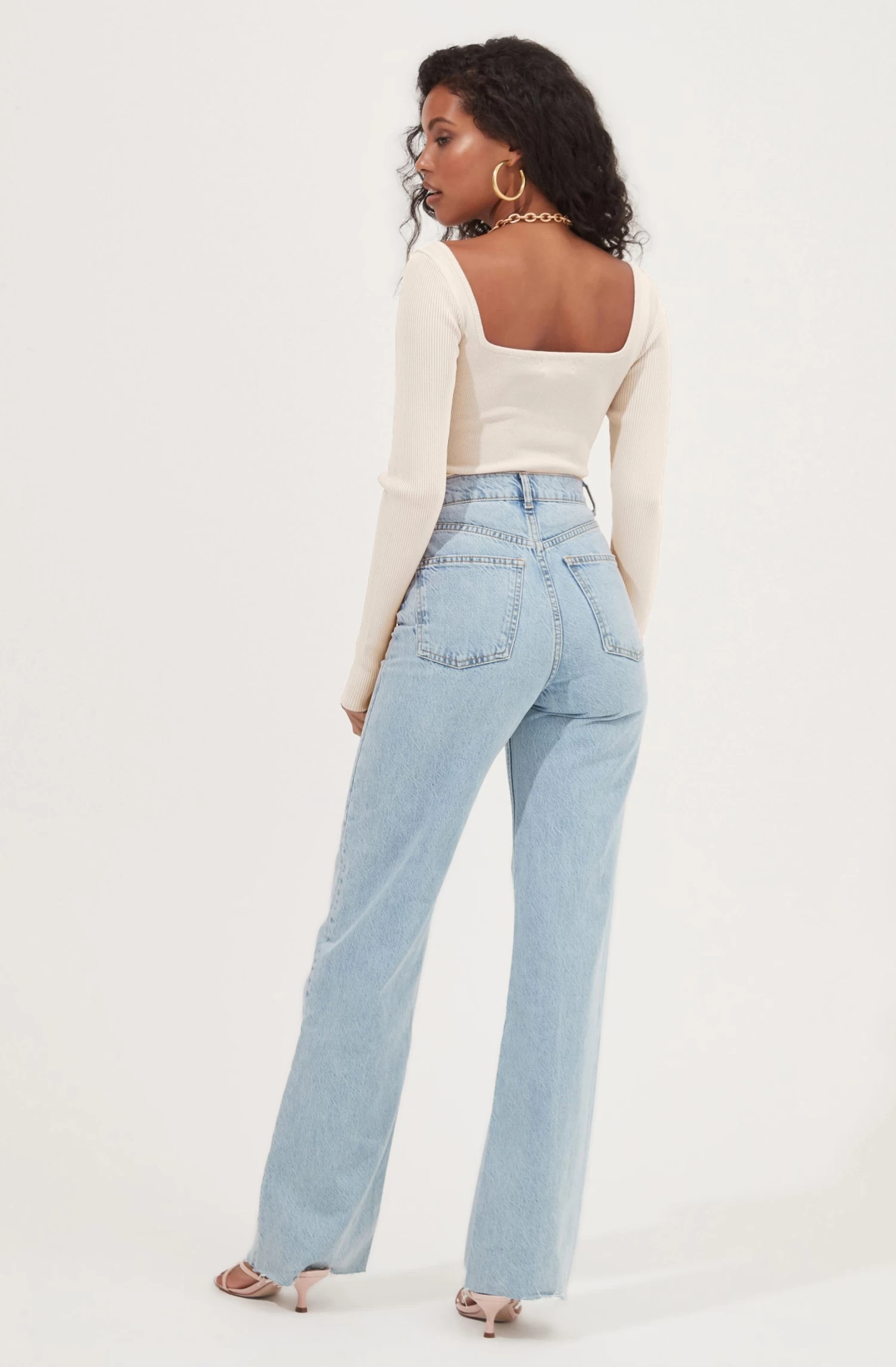 Tarzana Ribbed Knit Sweetheart Sweater 6 Tarzana Ribbed Knit Sweetheart Sweater - Image 4