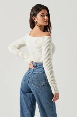 Mallory Cropped Off Shoulder Sweater -Chic Outfit Shop ACT17271 CREAM 1126