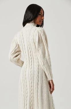 Evangelina Cable Knit Turtleneck Hi Slit Sweater 17 Evangelina Cable Knit Turtleneck Hi Slit Sweater -Chic Outfit Shop ACT17274 CHALK 0756