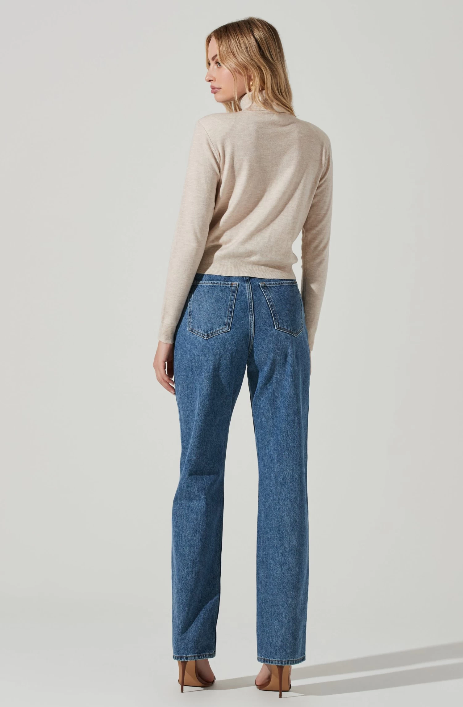 Alden Turtleneck Sweater 11 Alden Turtleneck Sweater - Image 9