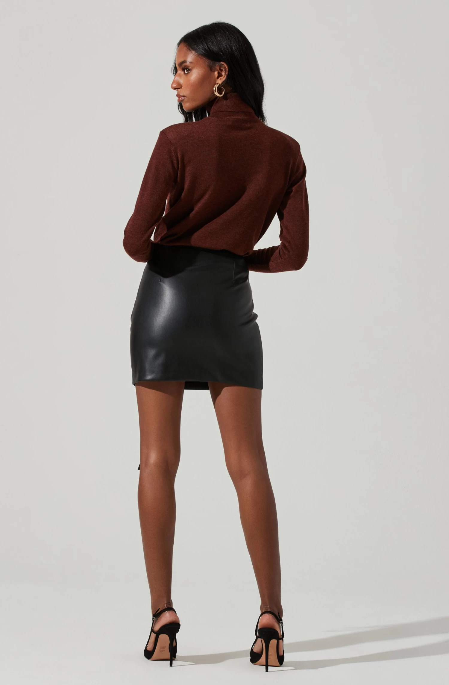 Alden Turtleneck Sweater 15 Alden Turtleneck Sweater - Image 13