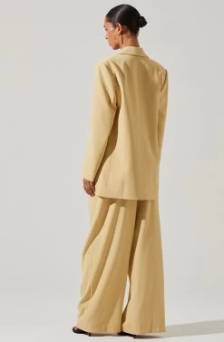 Laudine Oversized Blazer -Chic Outfit Shop ACT17526 MAIZE 4