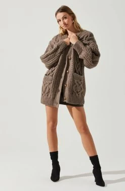 Charli Cable Knit Oversized Cardigan Sweater 21 Charli Cable Knit Oversized Cardigan Sweater -Chic Outfit Shop ACT17626 MOCHA 1