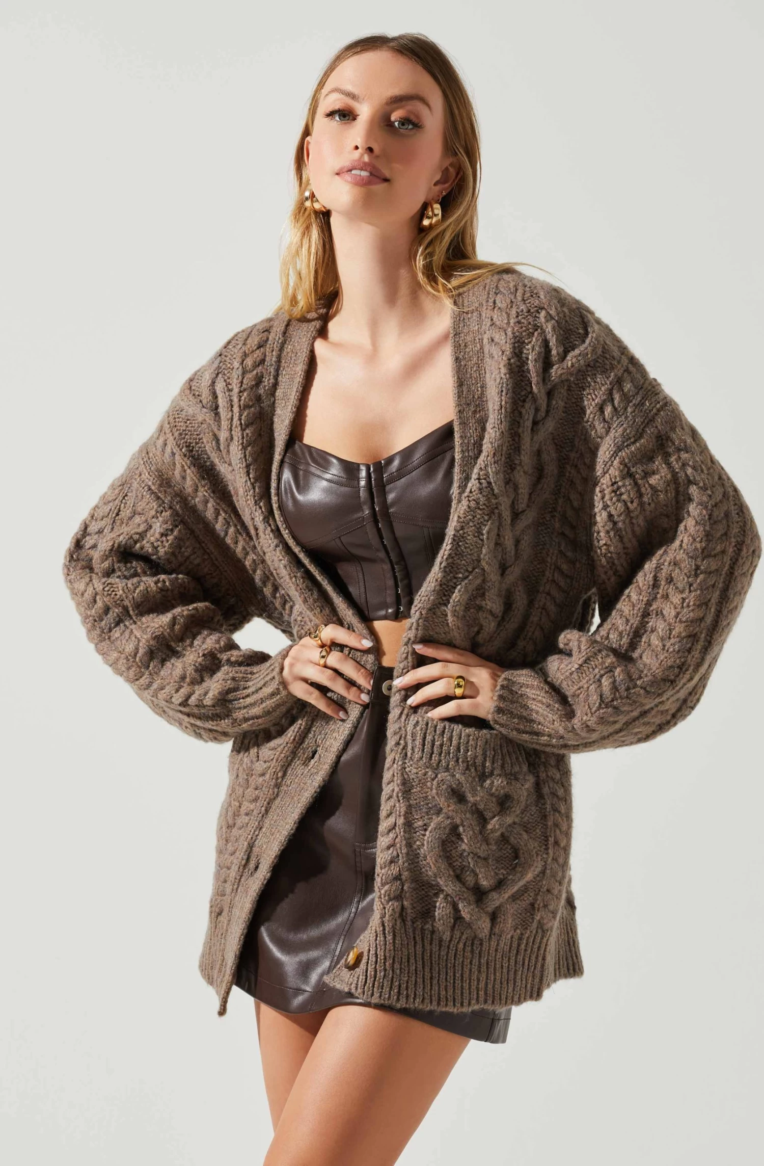 Charli Cable Knit Oversized Cardigan Sweater 11 Charli Cable Knit Oversized Cardigan Sweater - Image 9