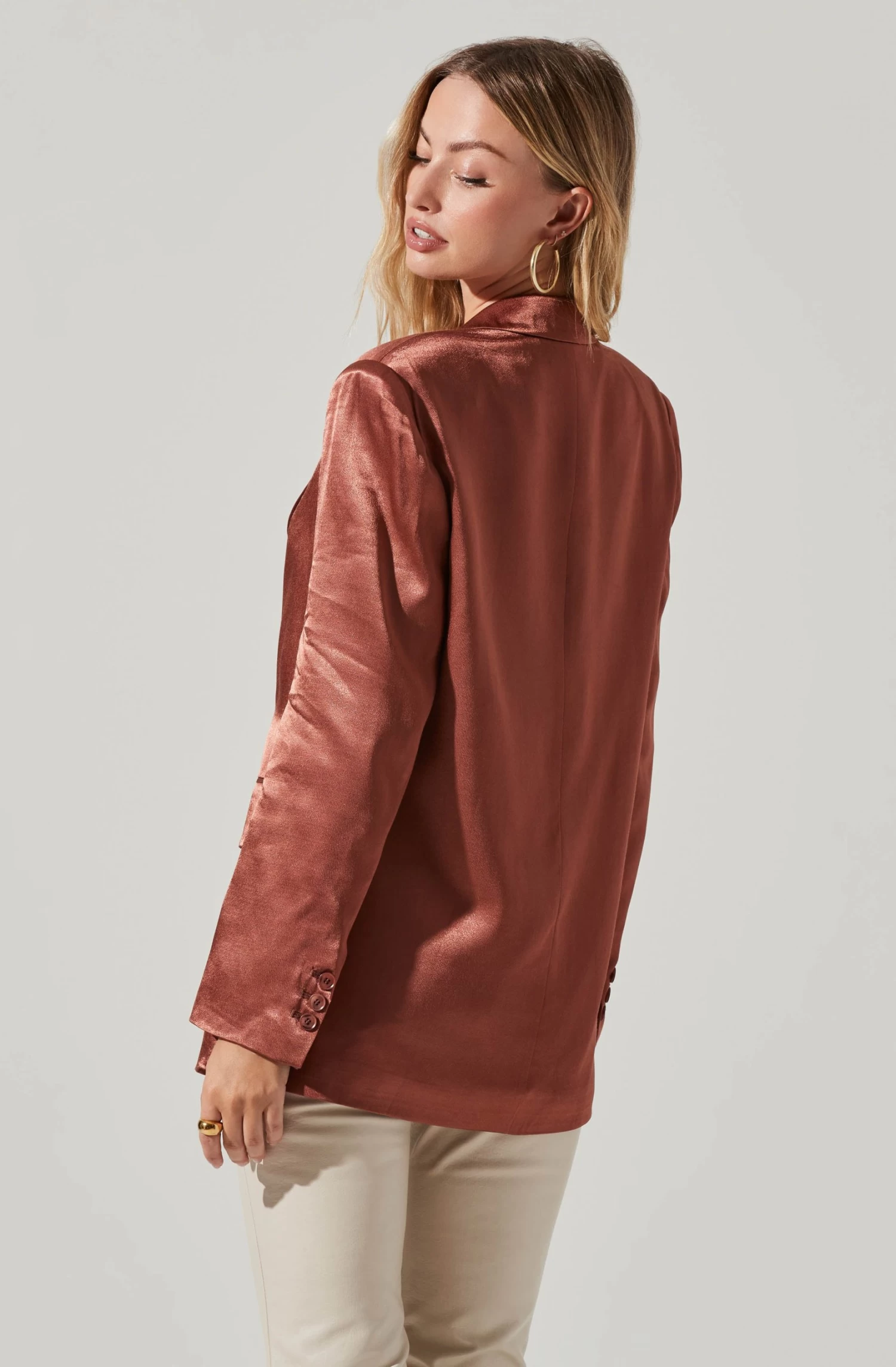 Kimia Satin Oversized Blazer 18 Kimia Satin Oversized Blazer - Image 16