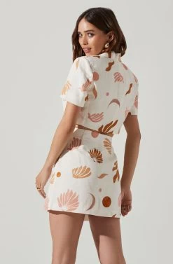 Kiria Cropped Jacket 13 Kiria Cropped Jacket -Chic Outfit Shop ACT17762P BROWNPINKCREAM 5