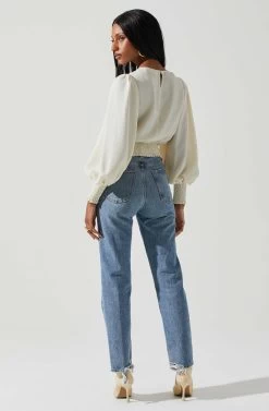 Wrenley Twist Front Puff Sleeve Top 30 Wrenley Twist Front Puff Sleeve Top -Chic Outfit Shop ACT17827 CREAM 5