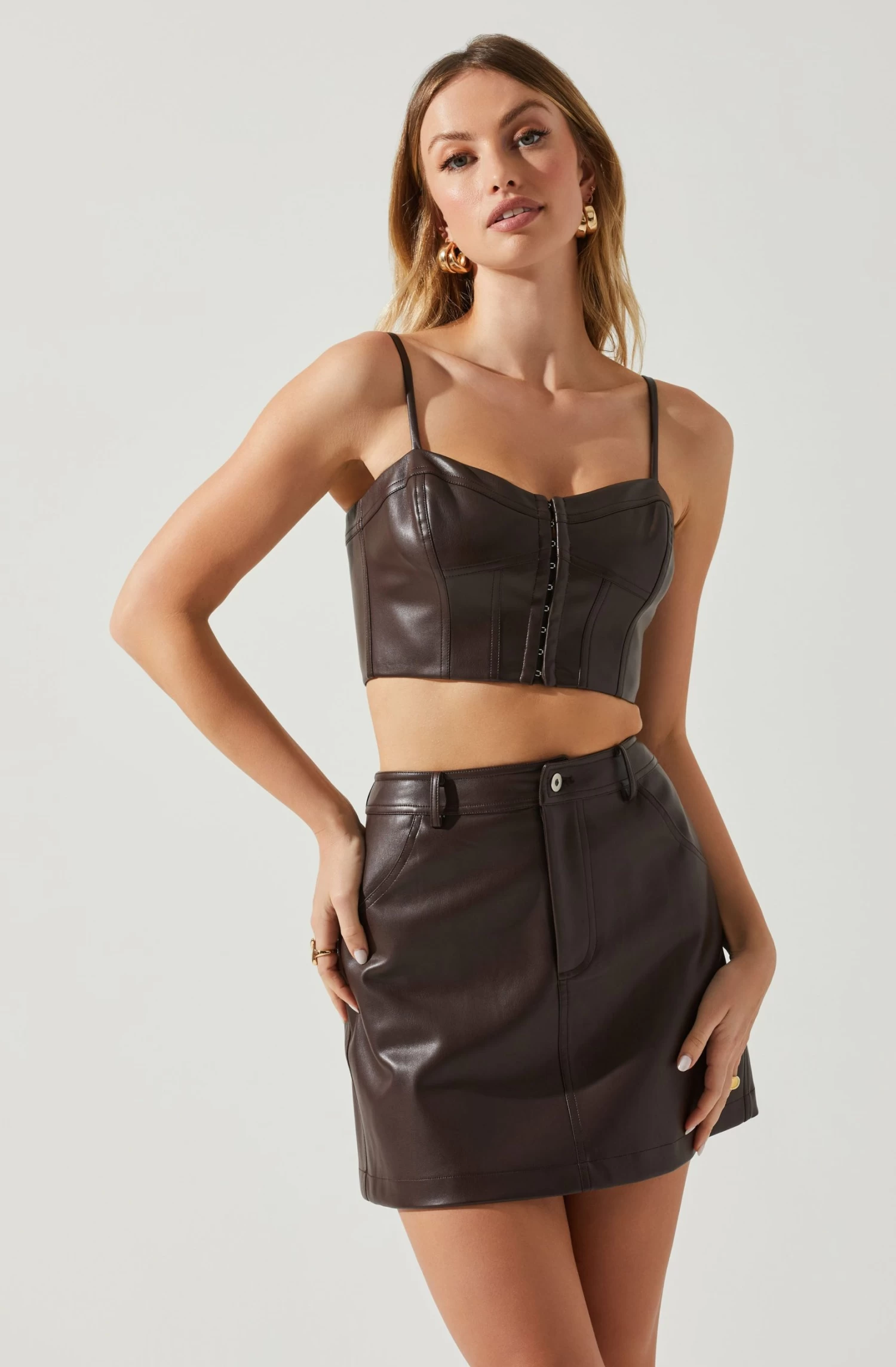 Ezra Faux Leather Corset Crop Top 5 Ezra Faux Leather Corset Crop Top - Image 3