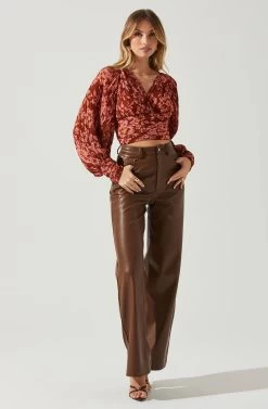 Pernilla Pleated Floral Puff Sleeve Top -Chic Outfit Shop ACT17858C RUSTFLORAL 2