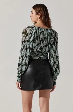 Pernilla Pleated Floral Puff Sleeve Top -Chic Outfit Shop ACT17858 BLACKFLORAL 6