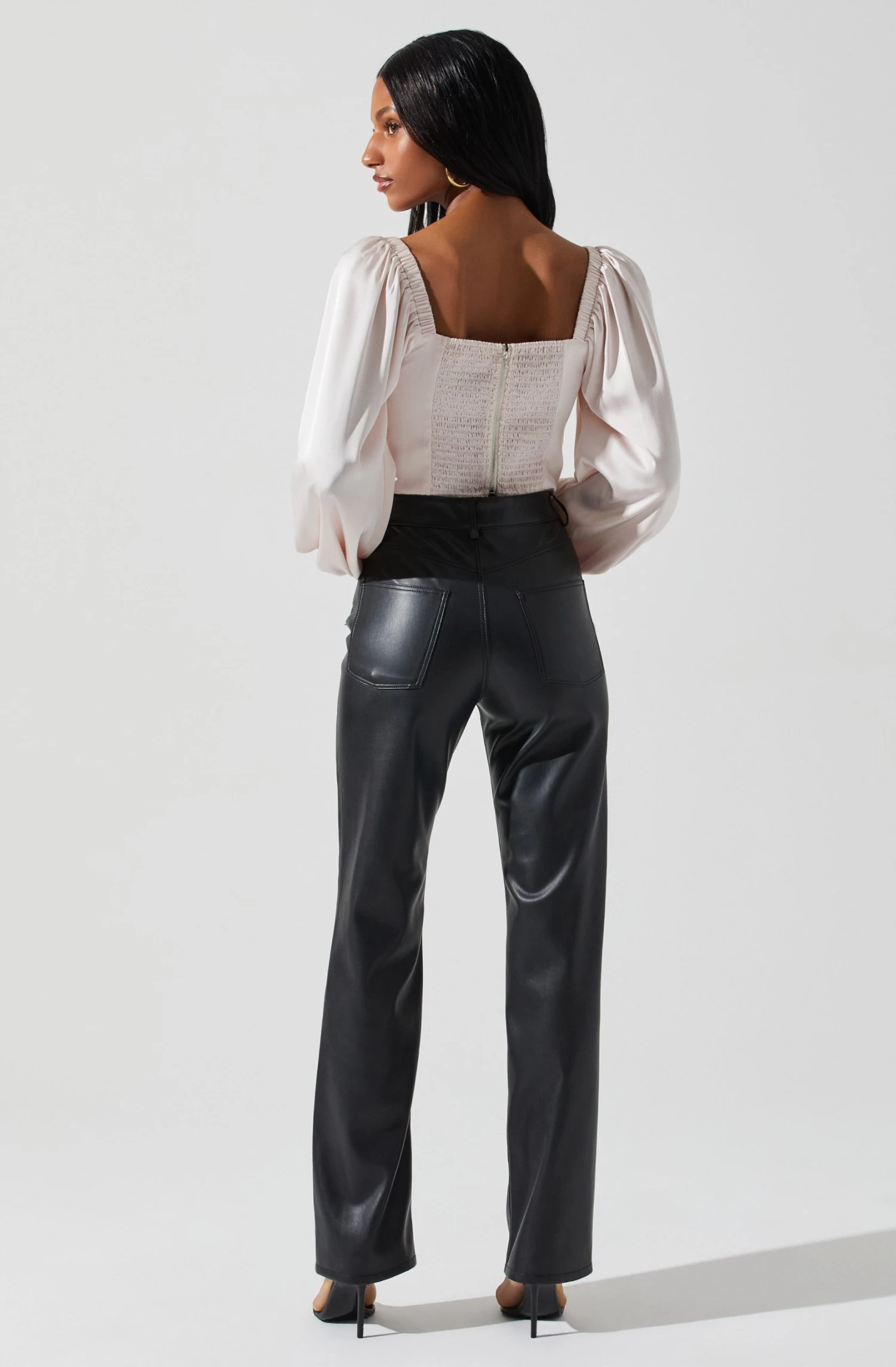 Penny Ruched Bust Long Sleeve Top 19 Penny Ruched Bust Long Sleeve Top - Image 17