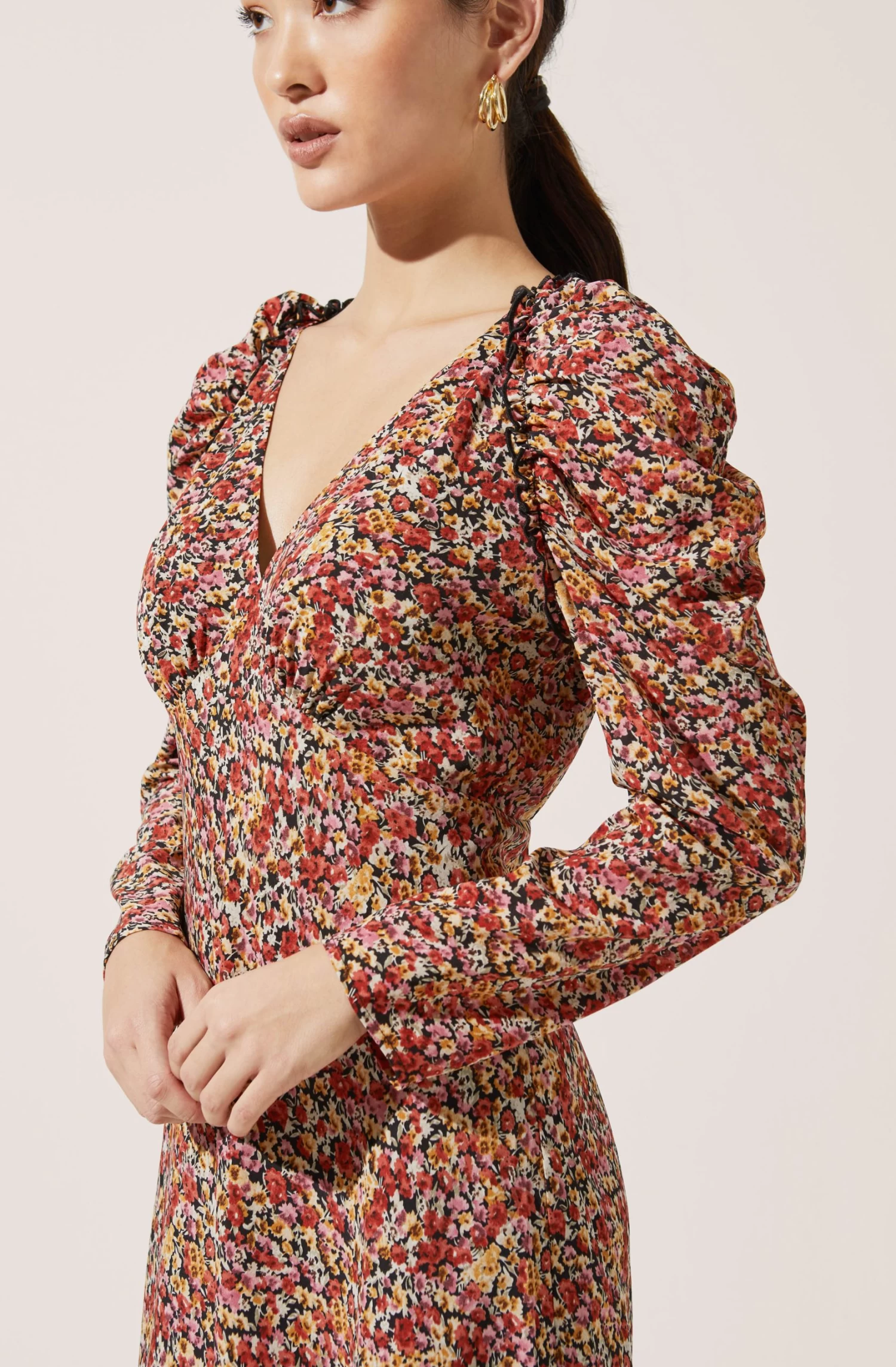 Ruched Sleeve Floral Midi 4 Ruched Sleeve Floral Midi - Image 2