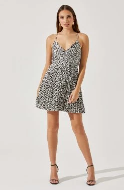 Plisse Tie Back Mini Dress 10 Plisse Tie Back Mini Dress -Chic Outfit Shop ADR100873S BLACKWHITEABSTRACT 2