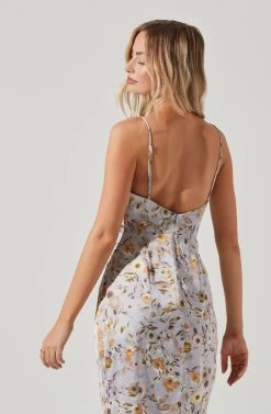 Giselle Floral Twist Front Midi Dress 22 Giselle Floral Twist Front Midi Dress -Chic Outfit Shop ADR101136 LAVENDERGOLDFLORAL 0248