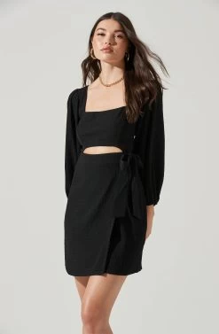 Center Cutout Wrap Skirt Mini Dress 25 Center Cutout Wrap Skirt Mini Dress -Chic Outfit Shop ADR101202 BLACK 4