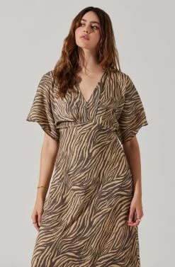 Flutter Sleeve Open Back Midi Dress -Chic Outfit Shop ADR101803 CHARCOALTAUPEABST 4