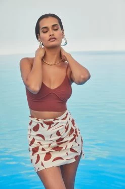 Nirina Abstract Print Mini Skirt -Chic Outfit Shop ASTR SPR22 PT1 2058