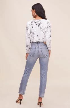 Drape Front Long Sleeve Bodysuit -Chic Outfit Shop AT15181 003 IVORYSKETCHFLORAL 6