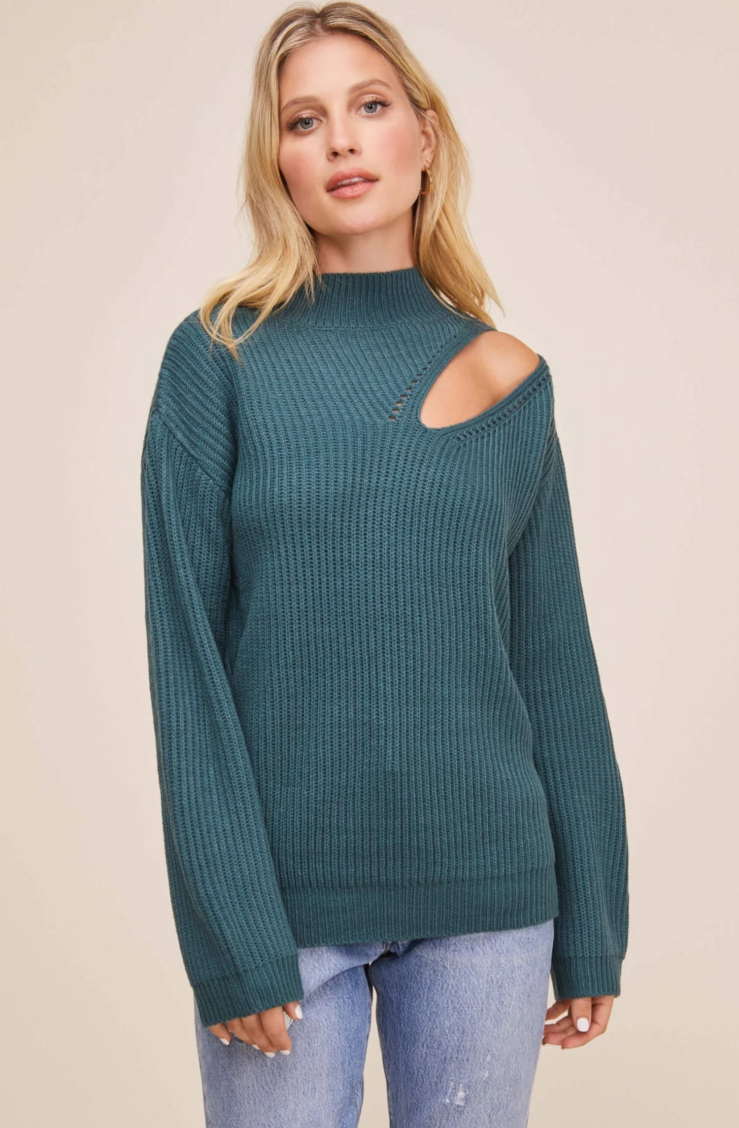 Cutout Turtleneck Sweater 5 Cutout Turtleneck Sweater - Image 3