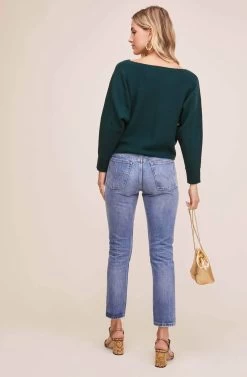 June Sweater -Chic Outfit Shop AT15919 DARK GREEN 4