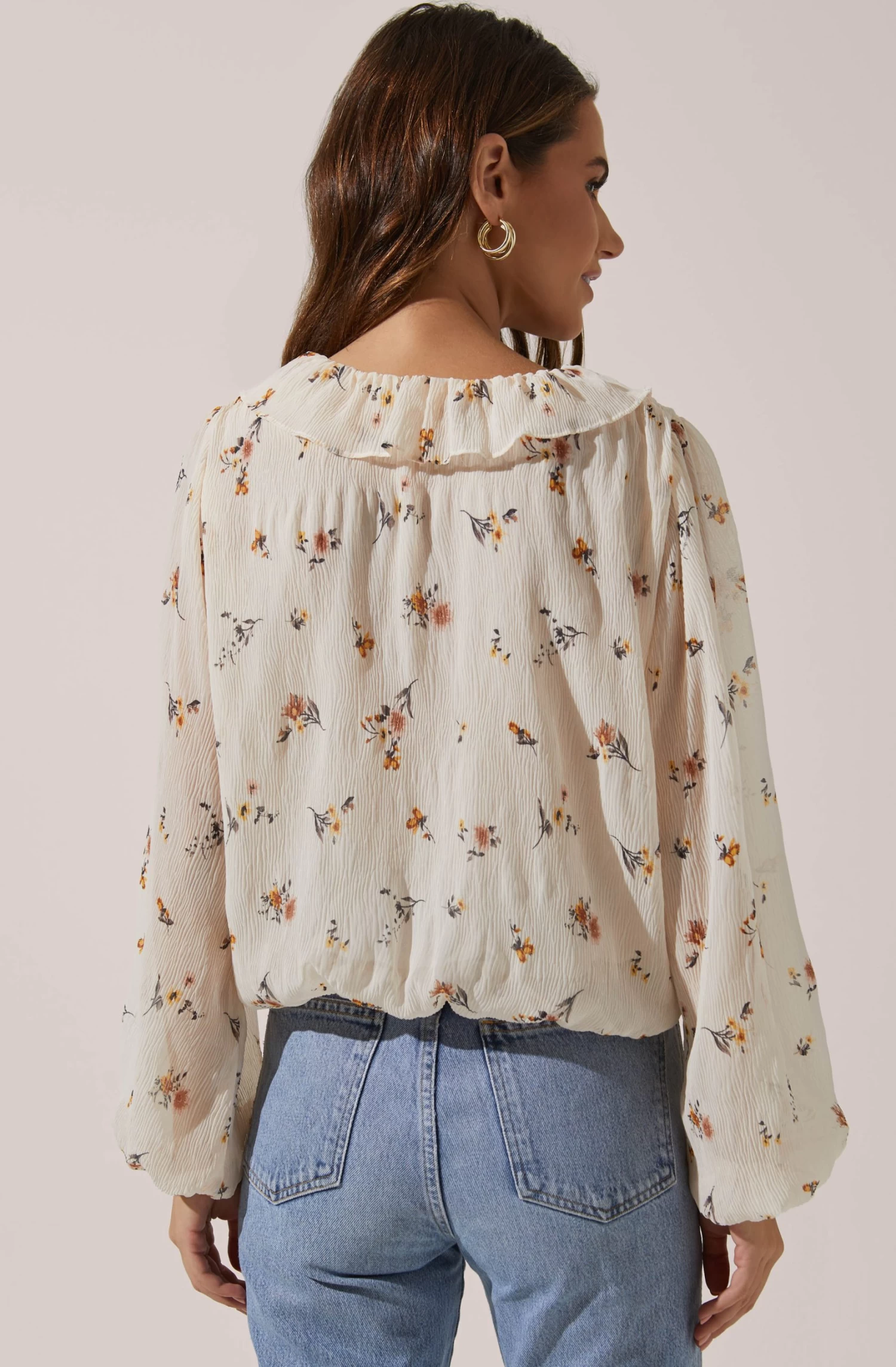 Long Sleeve Ruffle Neck Top 6 Long Sleeve Ruffle Neck Top - Image 4