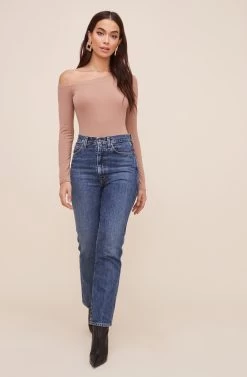 Kaia One Shoulder Bodysuit -Chic Outfit Shop AT16630 TAUPE 1