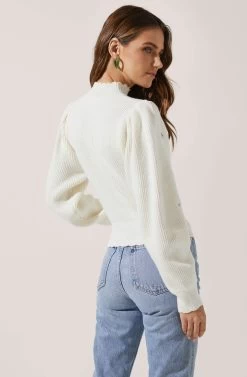 Embroidered Puff Sleeve Sweater 9 Embroidered Puff Sleeve Sweater -Chic Outfit Shop AT16647 OFFWHITE 4
