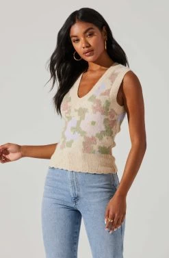 Floral Pattern Sweater Vest